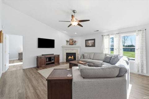 Tiny photo for 1932 Mark Anthony Crossing, Fort Wayne, IN 46818 (MLS # 202643840)