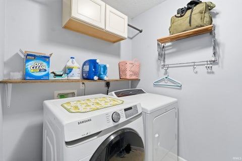 Tiny photo for 1932 Mark Anthony Crossing, Fort Wayne, IN 46818 (MLS # 202643840)
