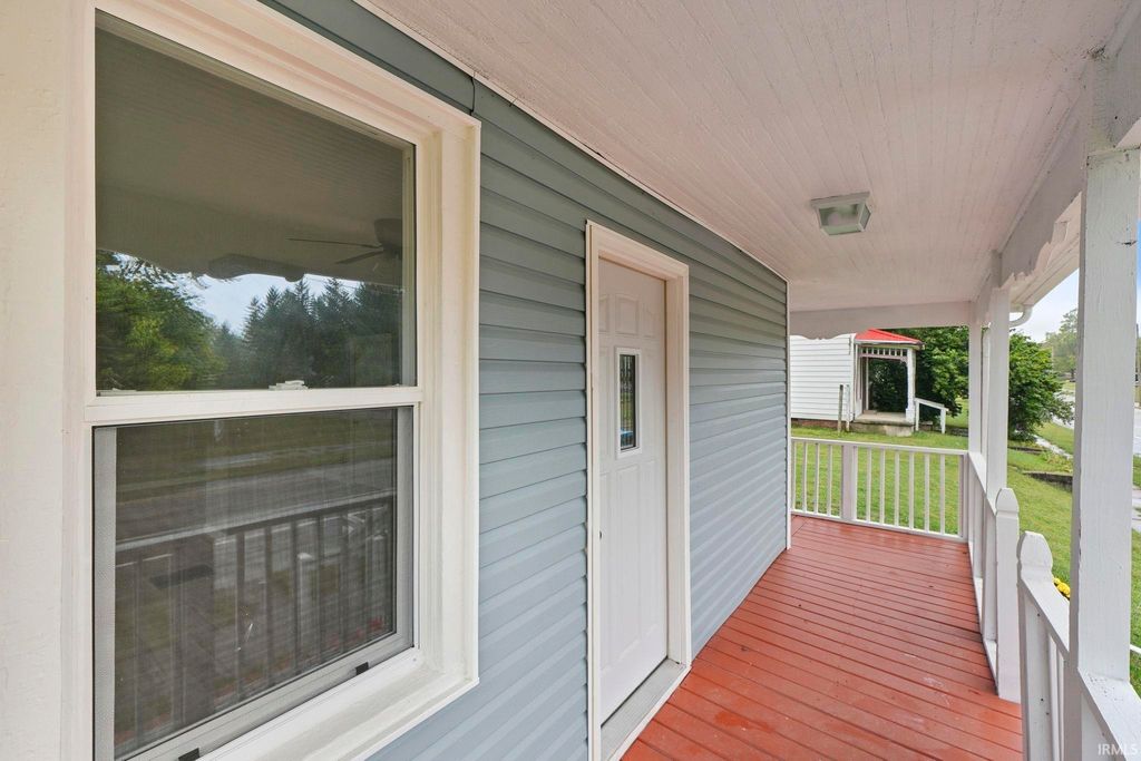 Photo of 1125 E Washington Street, Muncie, IN 47305 (MLS # 202539212)