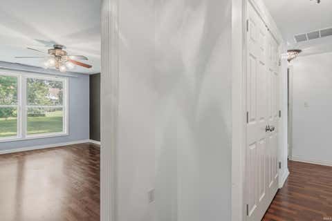 Tiny photo for 6332 holgate Drive, Fort Wayne, IN 46816 (MLS # 202627715)