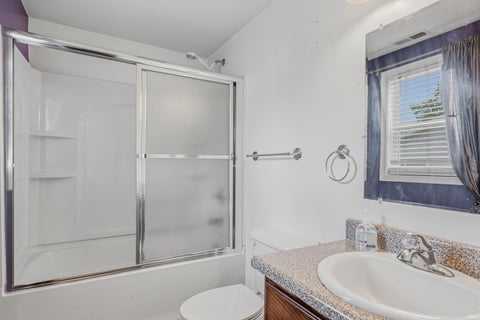 Tiny photo for 6332 holgate Drive, Fort Wayne, IN 46816 (MLS # 202627715)