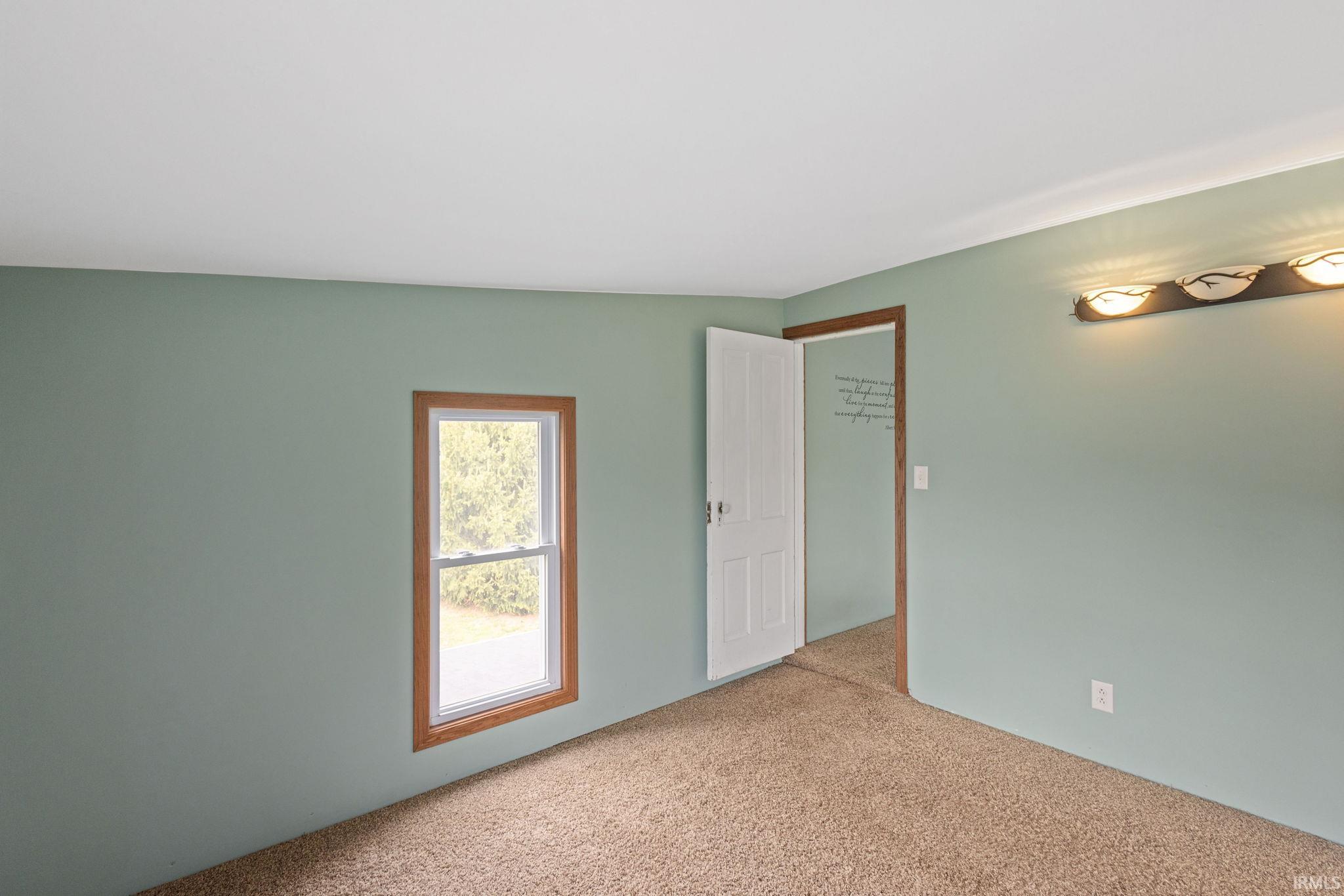 Middlebury, Indiana 46540, United States, 3 Bedrooms Bedrooms, ,2 BathroomsBathrooms,Residential,Pending,119455