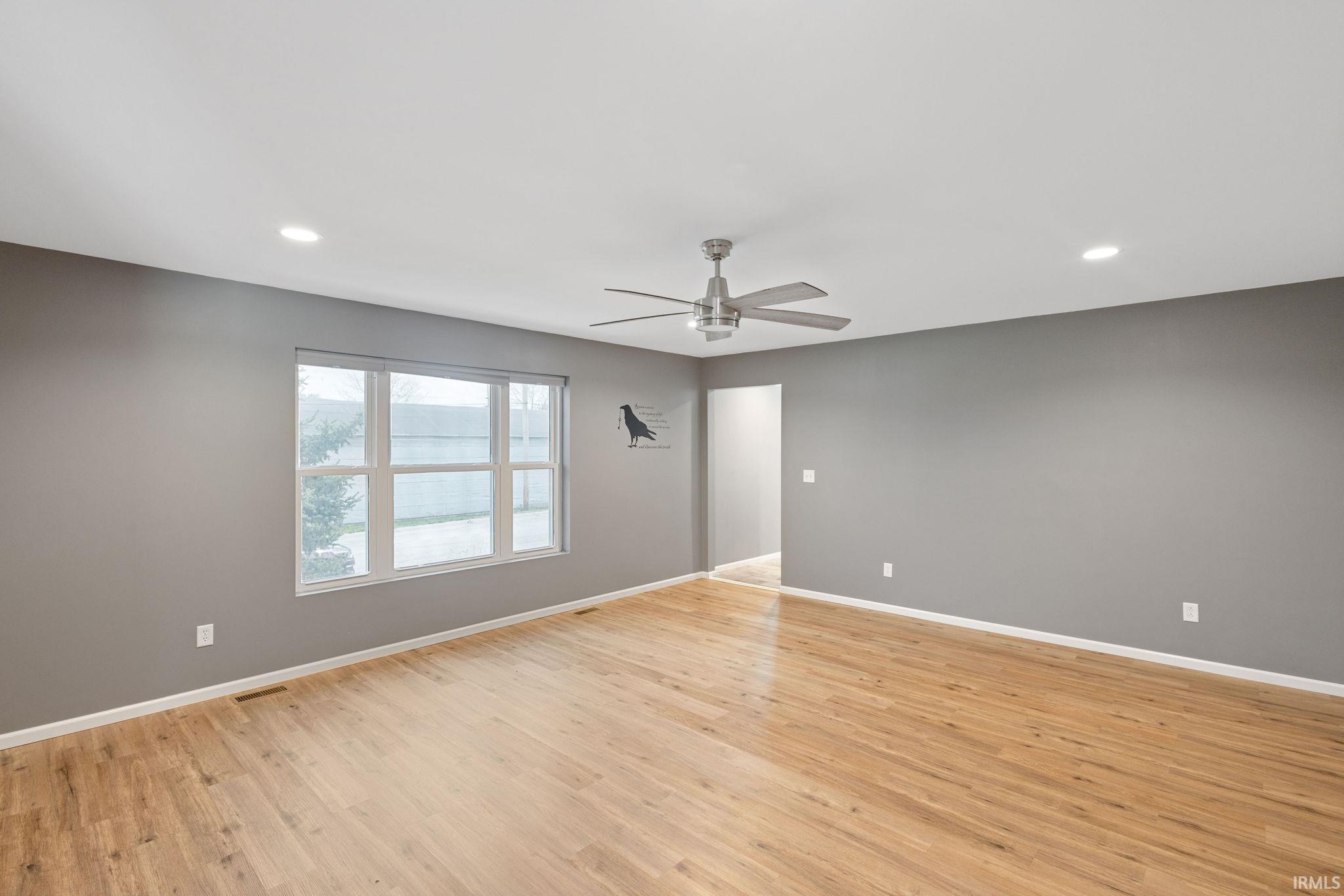 Middlebury, Indiana 46540, United States, 3 Bedrooms Bedrooms, ,2 BathroomsBathrooms,Residential,Pending,119455