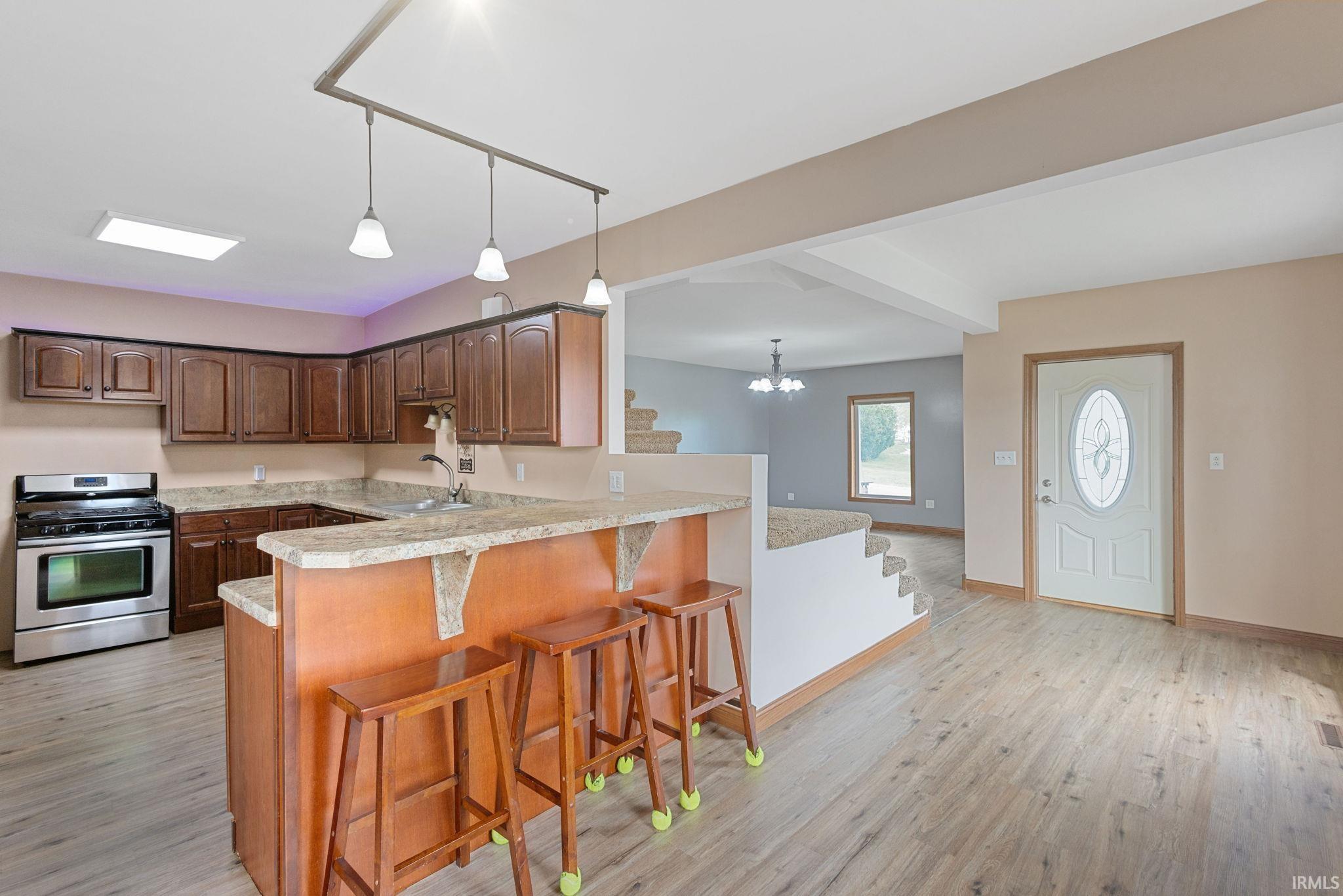 Middlebury, Indiana 46540, United States, 3 Bedrooms Bedrooms, ,2 BathroomsBathrooms,Residential,Pending,119455