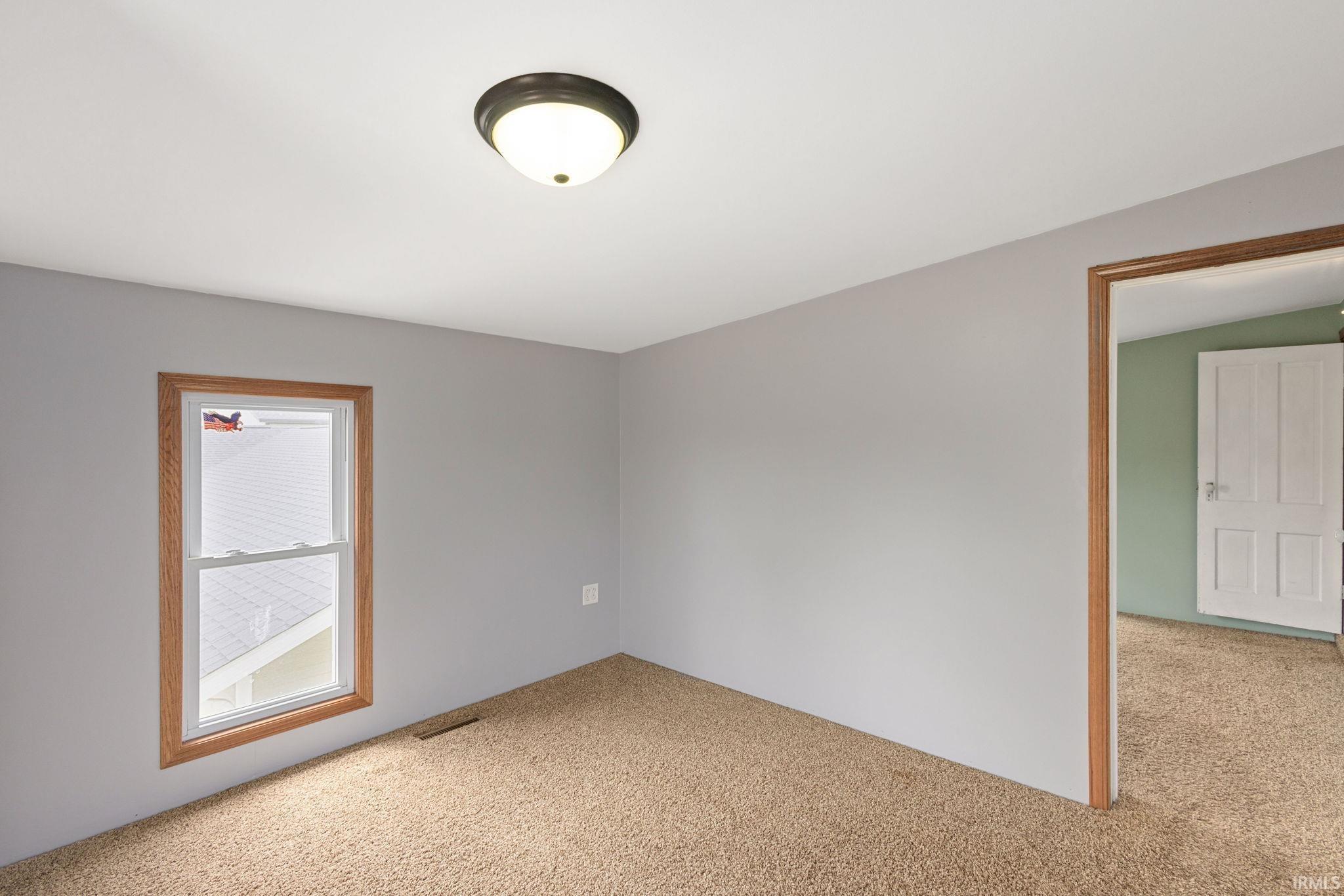 Middlebury, Indiana 46540, United States, 3 Bedrooms Bedrooms, ,2 BathroomsBathrooms,Residential,Pending,119455