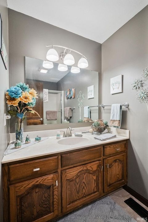 Tiny photo for 2154 Cameron Drive, Kokomo, IN 46902 (MLS # 202607970)