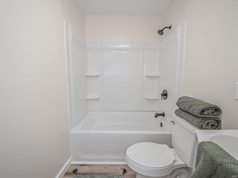 Tiny photo for 1620 Shelby Avenue, Evansville, IN 47714 (MLS # 202632589)
