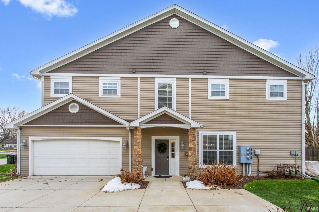 Photo of 915 Keenan Court, South Bend, IN 46615 (MLS # 202600507)