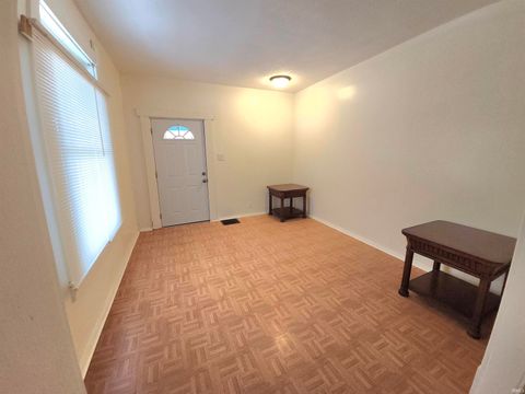 Tiny photo for 1302 N LaFountain Street #B, Kokomo, IN 46901 (MLS # 202600244)