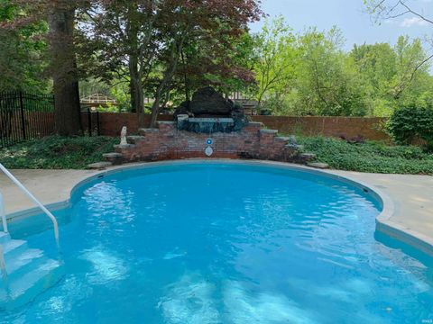 Tiny photo for 2606 E 2nd Street #Unit D, Bloomington, IN 47401 (MLS # 202535838)