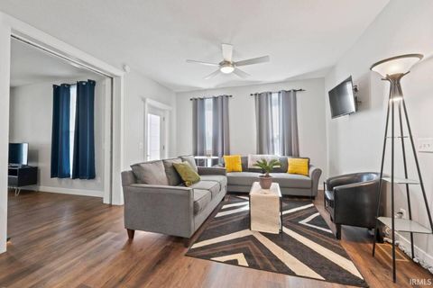 Tiny photo for 1206 Fairfield Avenue, Fort Wayne, IN 46802 (MLS # 202612491)