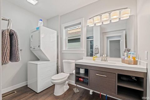 Tiny photo for 1206 Fairfield Avenue, Fort Wayne, IN 46802 (MLS # 202612491)