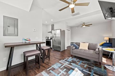 Tiny photo for 1206 Fairfield Avenue, Fort Wayne, IN 46802 (MLS # 202612491)