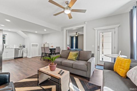 Tiny photo for 1206 Fairfield Avenue, Fort Wayne, IN 46802 (MLS # 202612491)