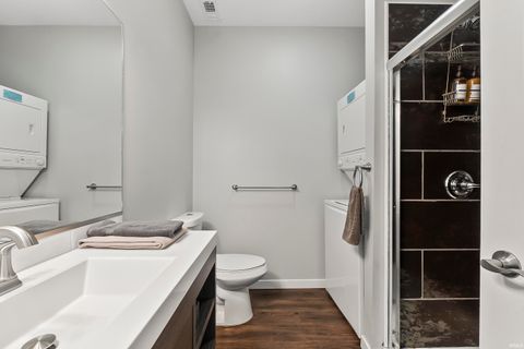 Tiny photo for 1206 Fairfield Avenue, Fort Wayne, IN 46802 (MLS # 202612491)