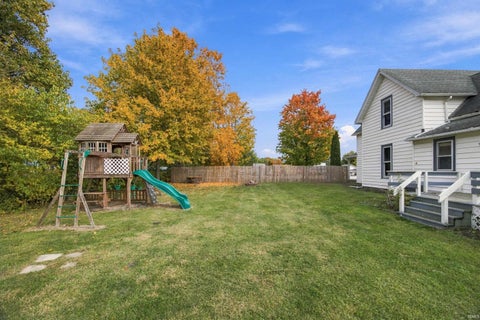 Tiny photo for 611 S Railroad Street, Brookston, IN 47923 (MLS # 202644721)