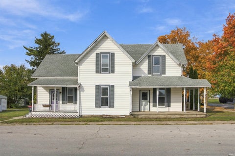 Tiny photo for 611 S Railroad Street, Brookston, IN 47923 (MLS # 202644721)