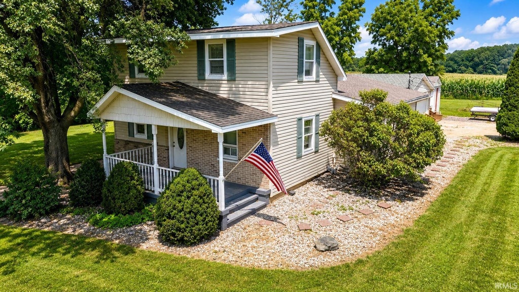 Photo of 2492 W 250 S, Warsaw, IN 46580 (MLS # 202635829)