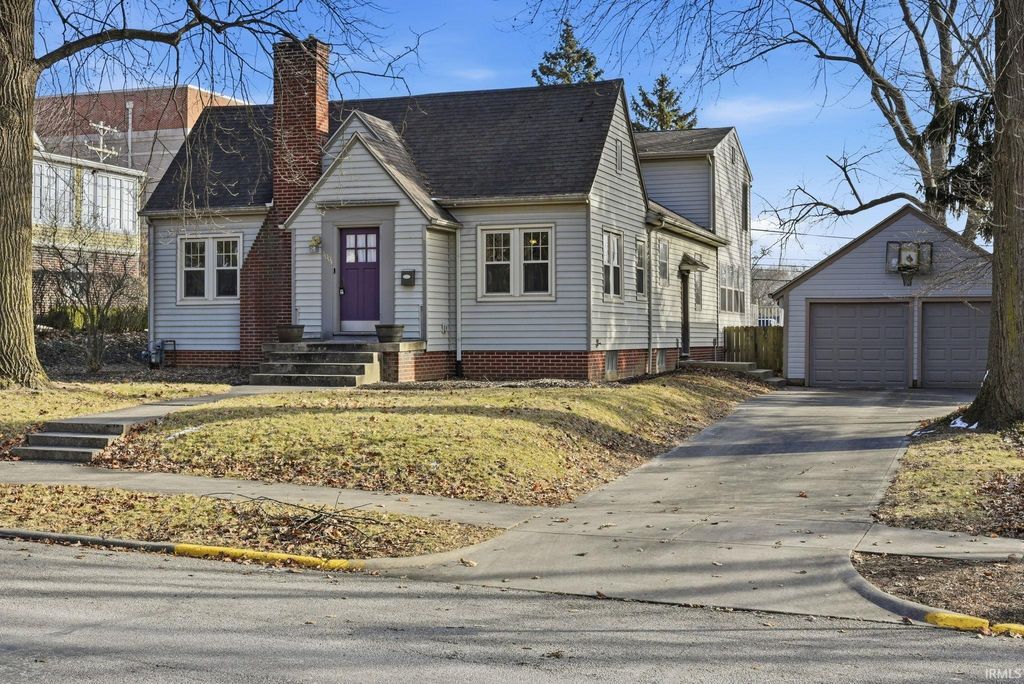 Photo of 1004 Ravinia Road, West Lafayette, IN 47906 (MLS # 202602475)