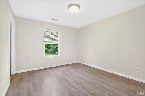 Tiny photo for 1619 N 16th Street, Lafayette, IN 47904 (MLS # 202633517)