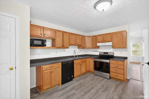 Tiny photo for 1619 N 16th Street, Lafayette, IN 47904 (MLS # 202633517)