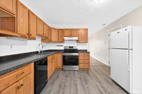 Tiny photo for 1619 N 16th Street, Lafayette, IN 47904 (MLS # 202633517)