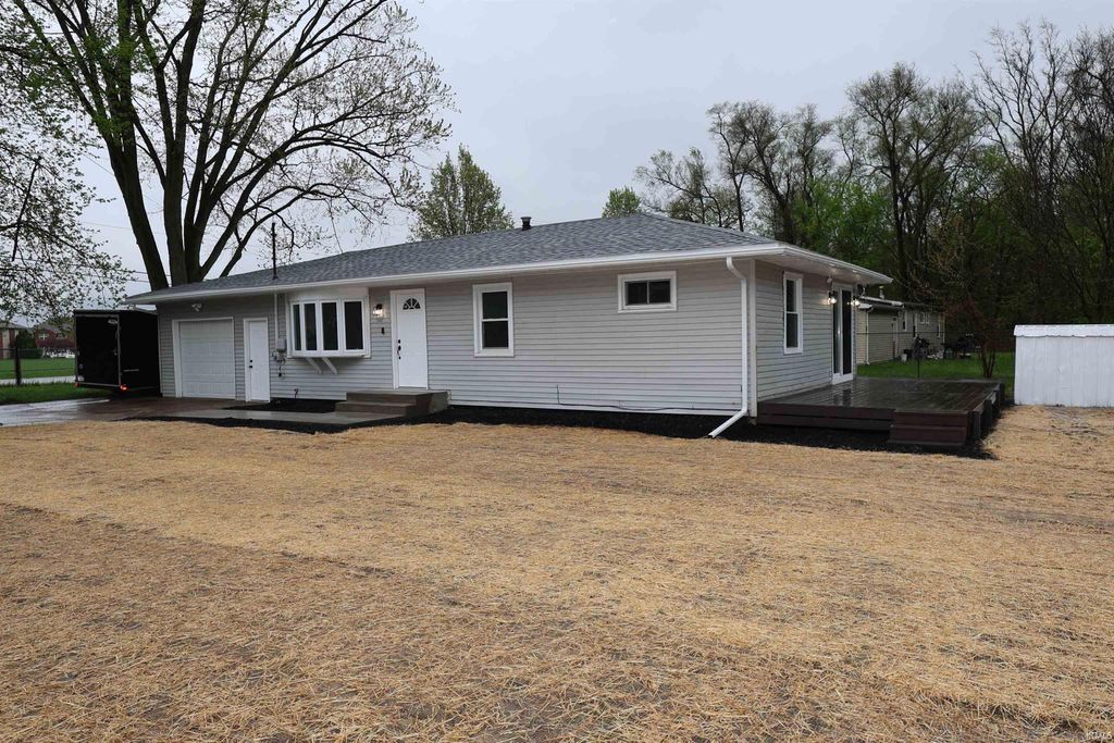 Photo of 26022 CR 4, Elkhart, IN 46514 (MLS # 202613784)