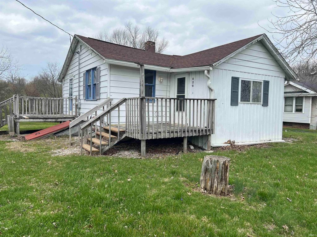 Photo of 620 S Anna Lee Lane, Bloomington, IN 47403 (MLS # 202611671)