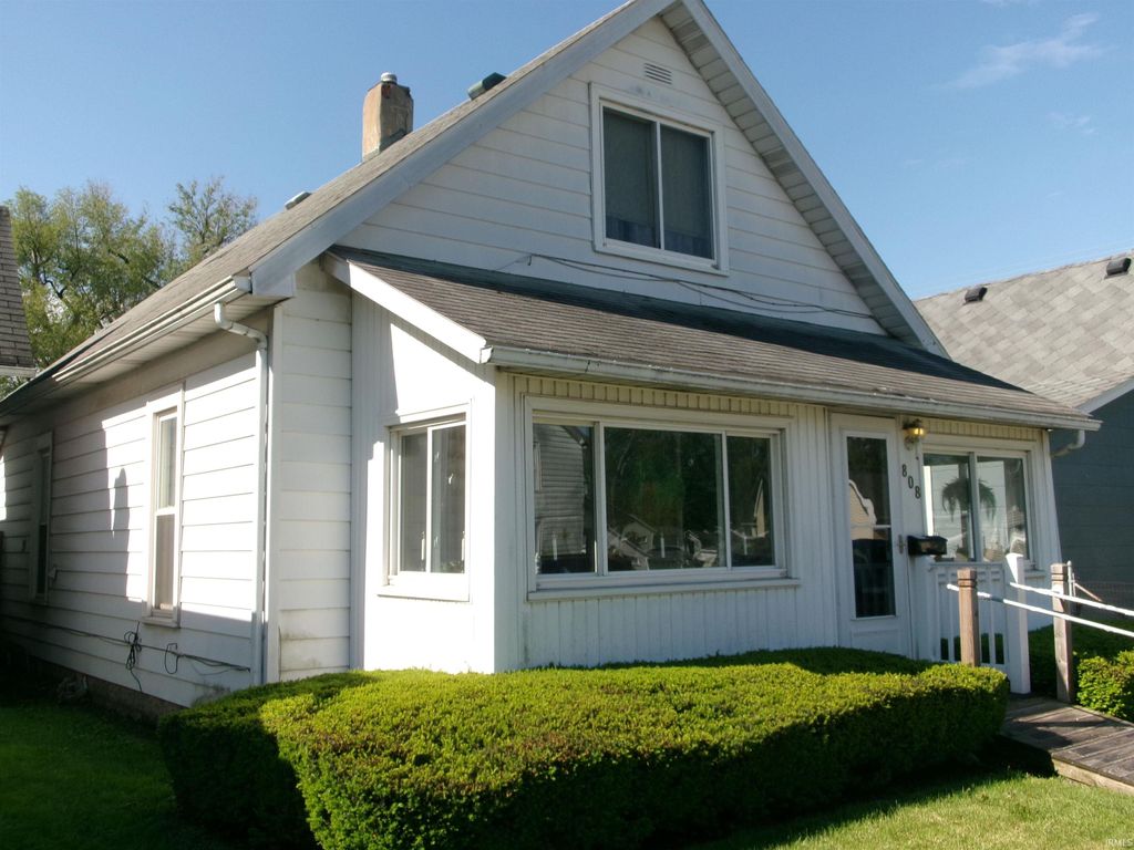 Photo of 808 E 30TH Street, Marion, IN 46953 (MLS # 202616823)