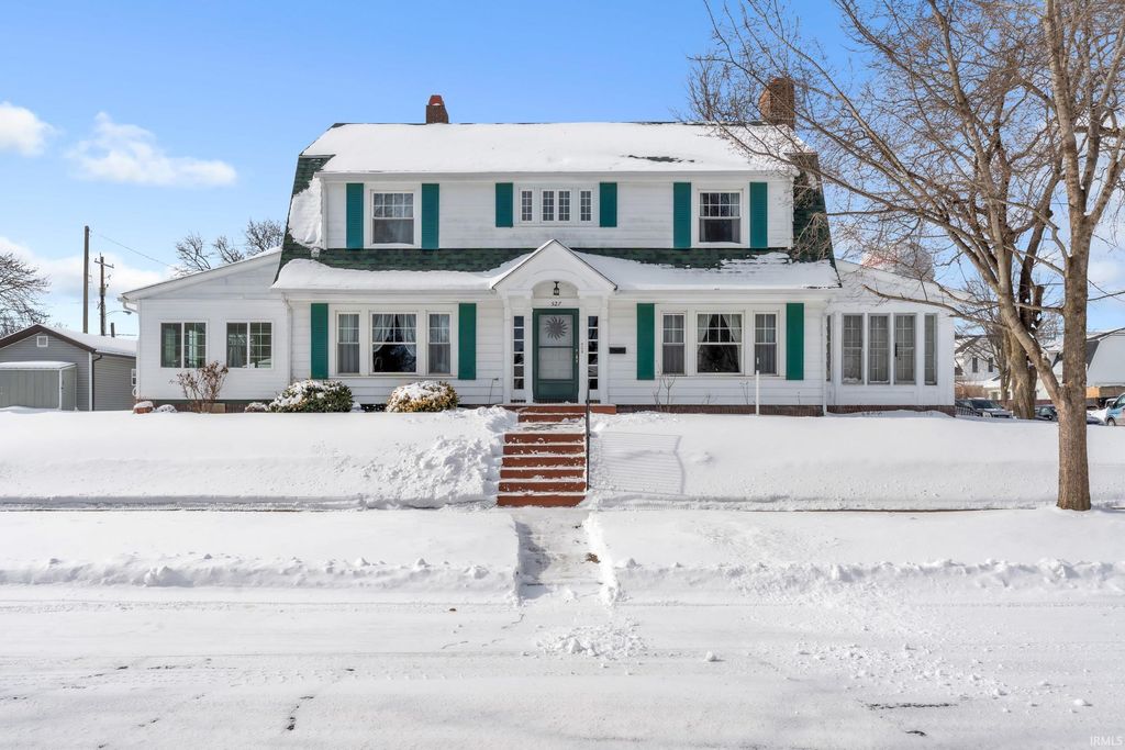 Photo of 527 N State Street, Kendallville, IN 46755 (MLS # 202608517)