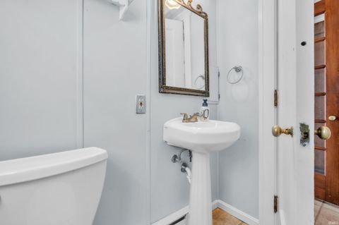 Tiny photo for 527 N State Street, Kendallville, IN 46755 (MLS # 202608517)