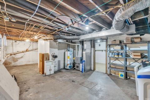 Tiny photo for 527 N State Street, Kendallville, IN 46755 (MLS # 202608517)