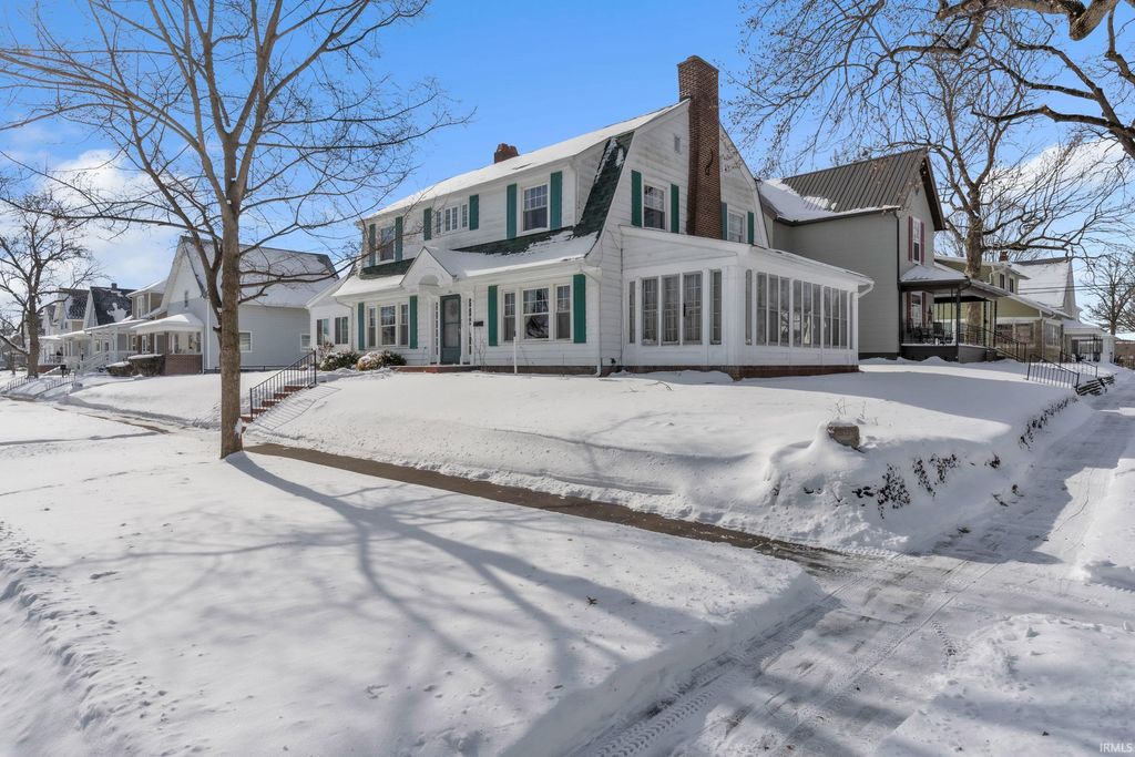 Photo of 527 N State Street, Kendallville, IN 46755 (MLS # 202608517)