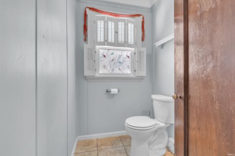 Tiny photo for 527 N State Street, Kendallville, IN 46755 (MLS # 202608517)