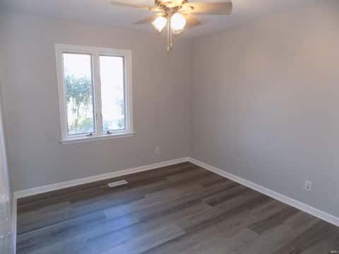 Tiny photo for 7811 Ridgemont Drive, Newburgh, IN 47630 (MLS # 202542939)