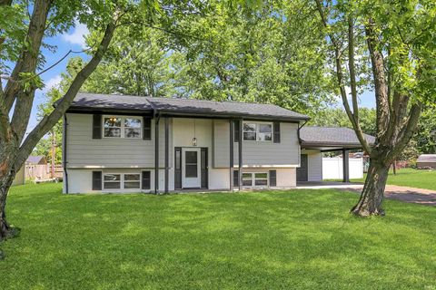 8566 Windsor Drive, Newburgh, IN 47630 - #: 202518401