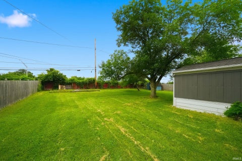 Tiny photo for 3611 Inwood Drive, Fort Wayne, IN 46815 (MLS # 202625683)