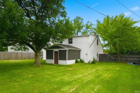 Tiny photo for 3611 Inwood Drive, Fort Wayne, IN 46815 (MLS # 202625683)