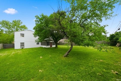 Tiny photo for 3611 Inwood Drive, Fort Wayne, IN 46815 (MLS # 202625683)
