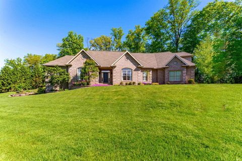 Photo of 11630 Cedarwood Court, Evansville, IN 47712 (MLS # 202614108)