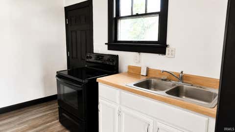 Tiny photo for 1718 Rainey Street, Lafayette, IN 47904 (MLS # 202624164)