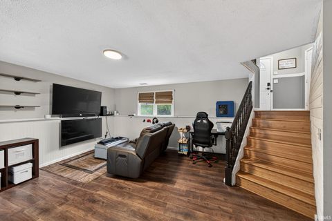 Tiny photo for 4137 Greenglade Court, South Bend, IN 46628 (MLS # 202615918)