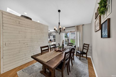 Tiny photo for 4137 Greenglade Court, South Bend, IN 46628 (MLS # 202615918)