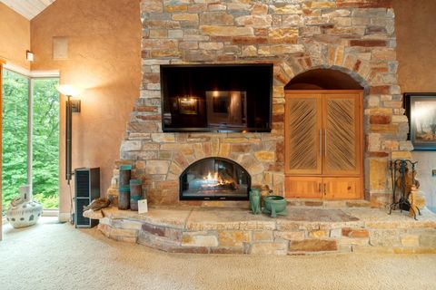 Tiny photo for 142 EMS T35 Lane, Leesburg, IN 46538 (MLS # 202609646)