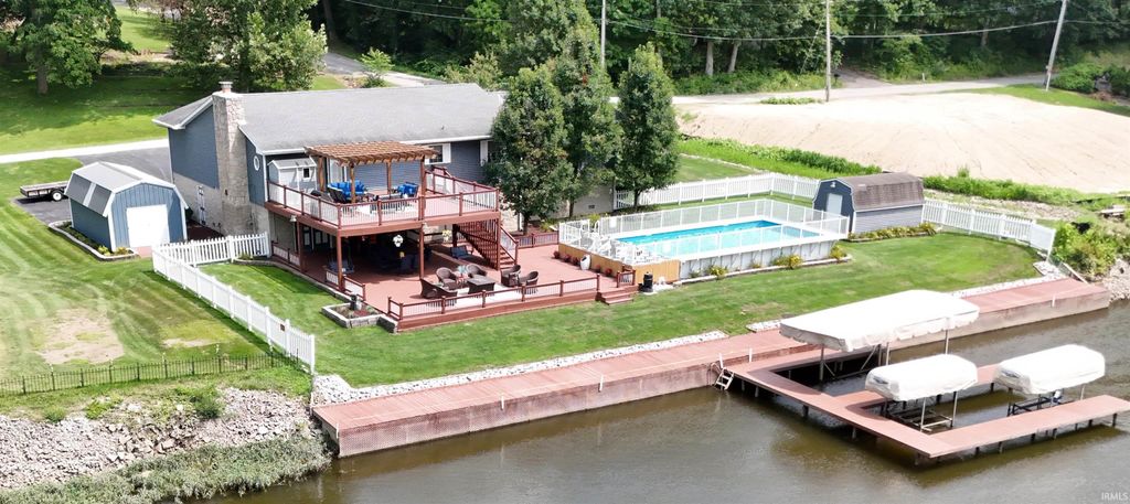 Photo of 1602 N Brandywine Court, Monticello, IN 47960 (MLS # 202513213)