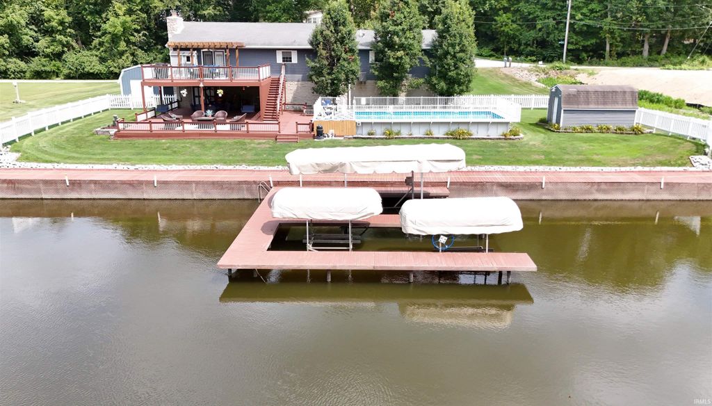 Photo of 1602 N Brandywine Court, Monticello, IN 47960 (MLS # 202513213)