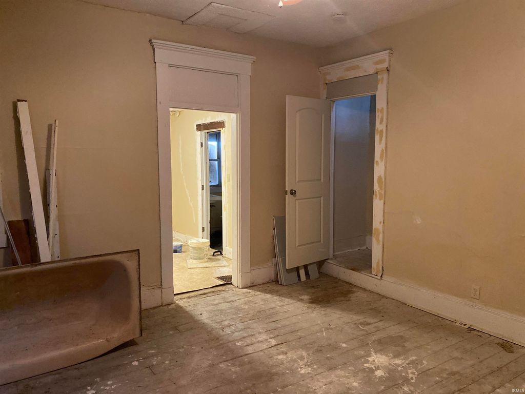 Photo of 407-409 S 8th Street, Richmond, IN 47374 (MLS # 202605120)