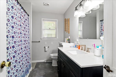 Tiny photo for 204 N MAIN Street, Fort Branch, IN 47648 (MLS # 202640870)