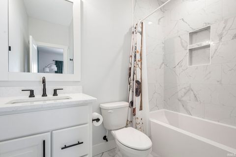 Tiny photo for 54628 Salem Farms Court, Osceola, IN 46561 (MLS # 202602521)