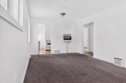 Tiny photo for 1529 Medora Street, South Bend, IN 46628 (MLS # 202625412)